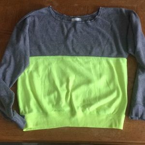 Cozy colorblock sweatshirt